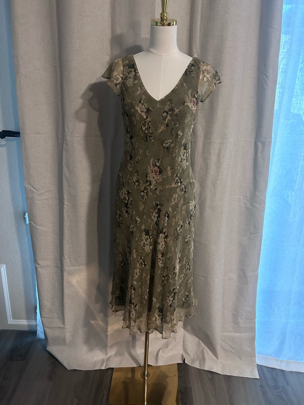 Anne Klein Olive Floral V-Neck Midi Dress